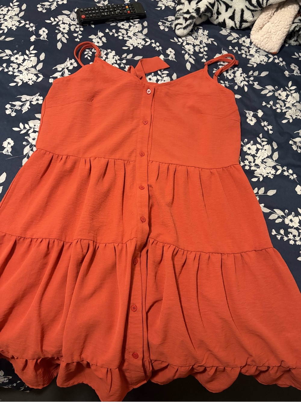 Molly Bracken Coral Tiered Button-Front Spaghetti-Strap Dress